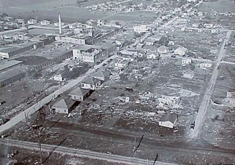 1948 tornado that damaged The McKinney Cotton Mill